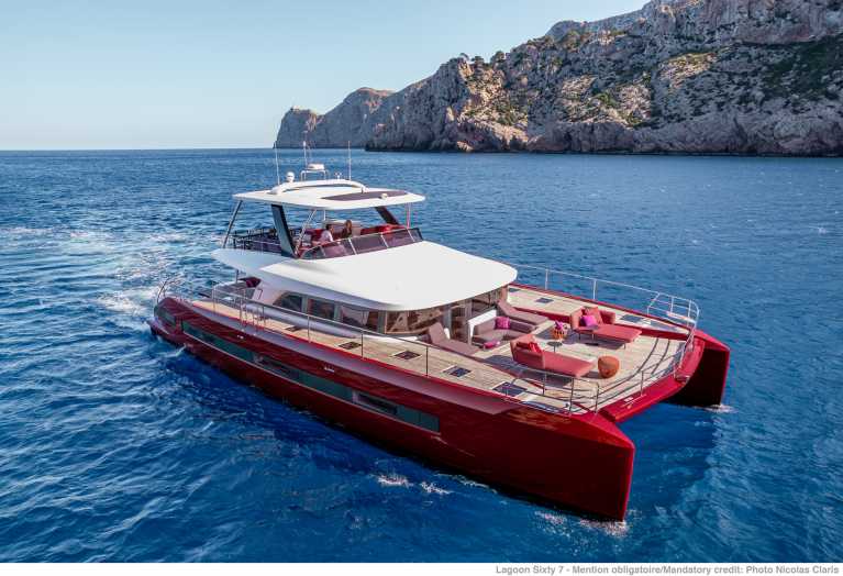 nuovo-sixty-7-barche-a-vela-2-12-35.jpg (EN)