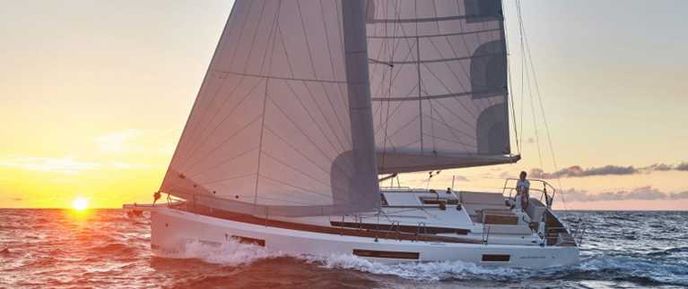 nuovo-sun-odyssey-440-barche-a-vela-1-24-23.jpg (EN)